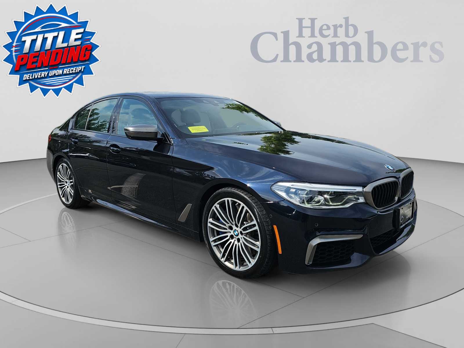 Carbon Black Metallic 2019 BMW 5 Series Sedan All-Wheel Drive Automatic