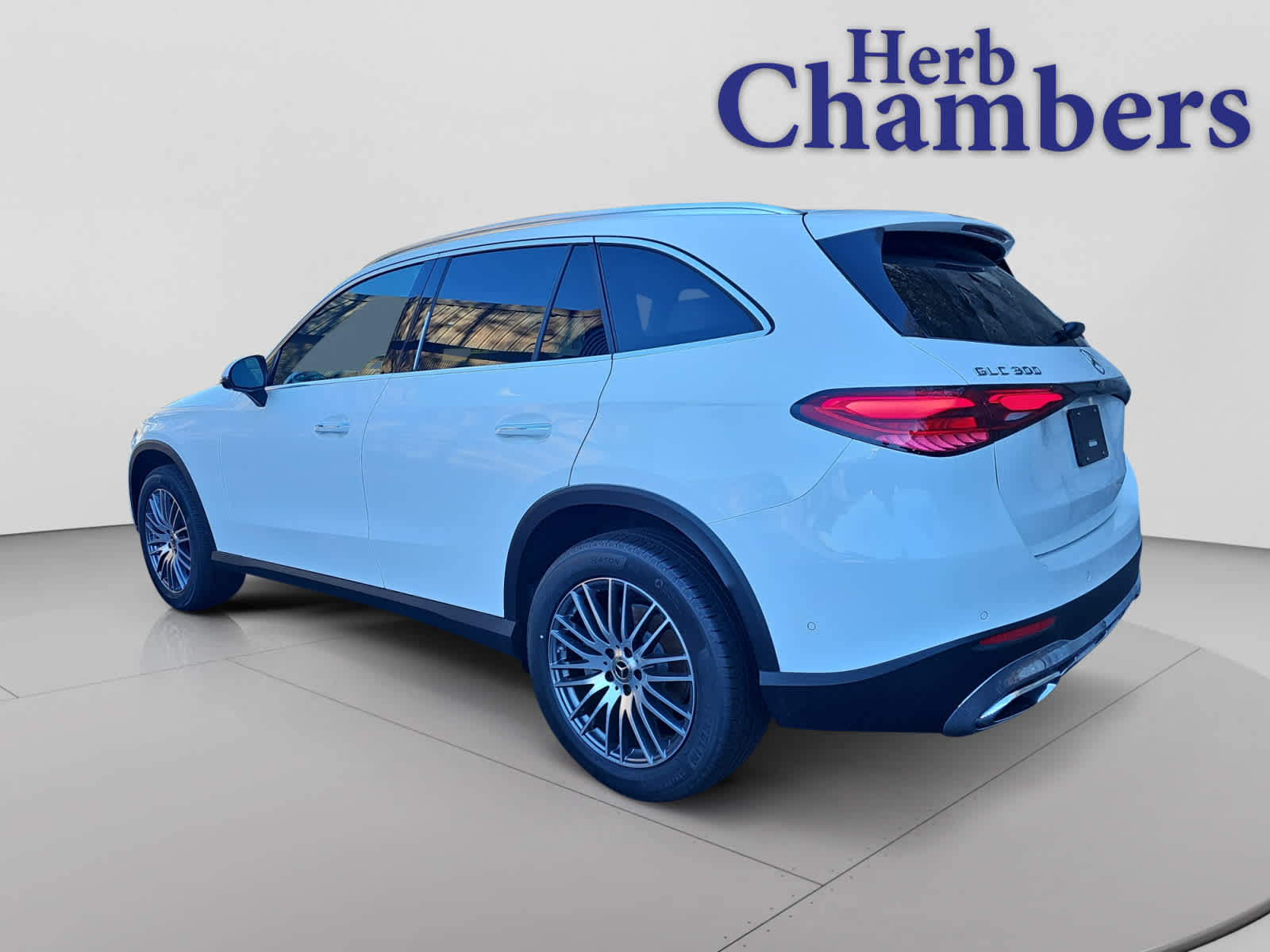 new 2026 Mercedes-Benz GLC 300 car