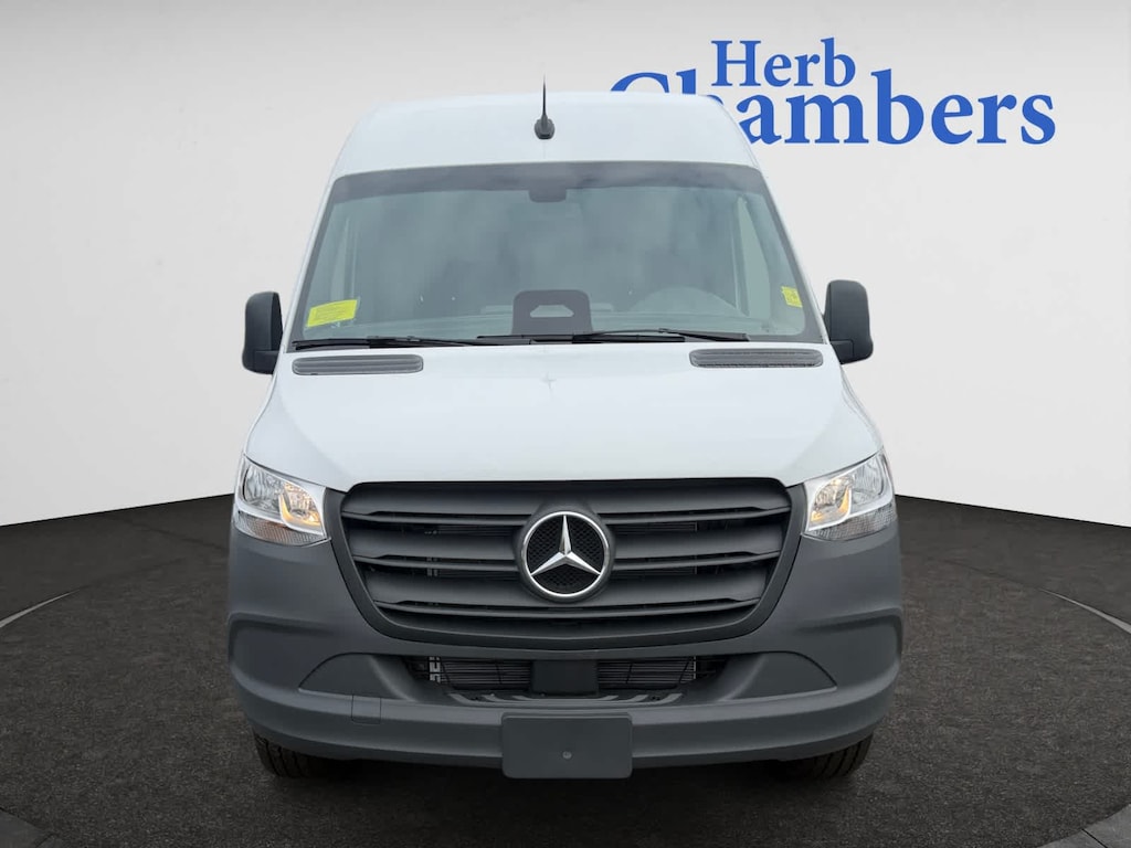 New 2025 Mercedes-Benz Sprinter 2500 Standard Roof 4-Cyl Diesel Van Cargo Van