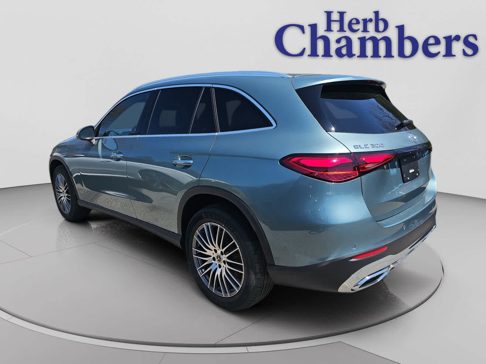 new 2026 Mercedes-Benz GLC 300 car