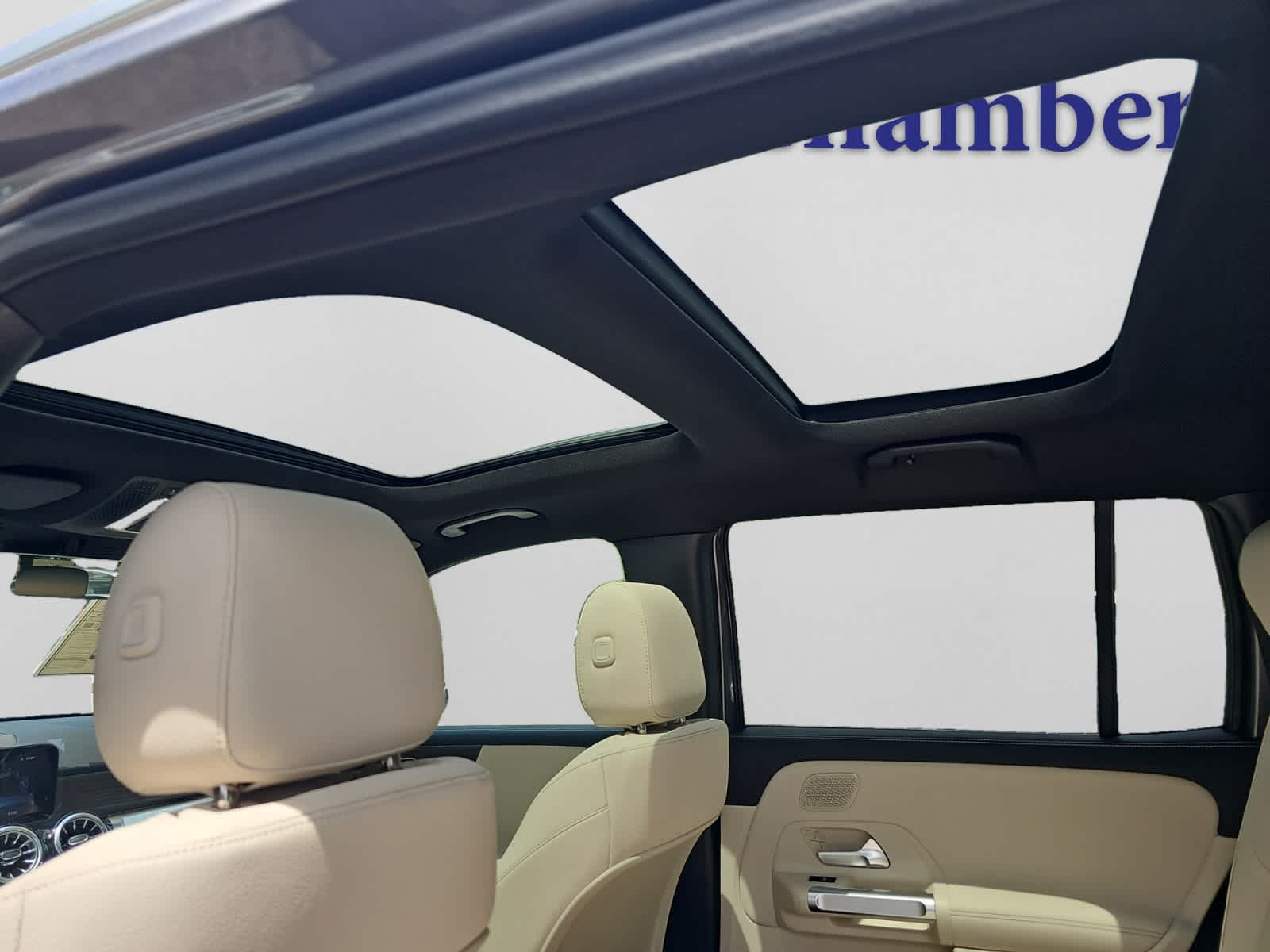 new 2026 Mercedes-Benz GLB 250 car