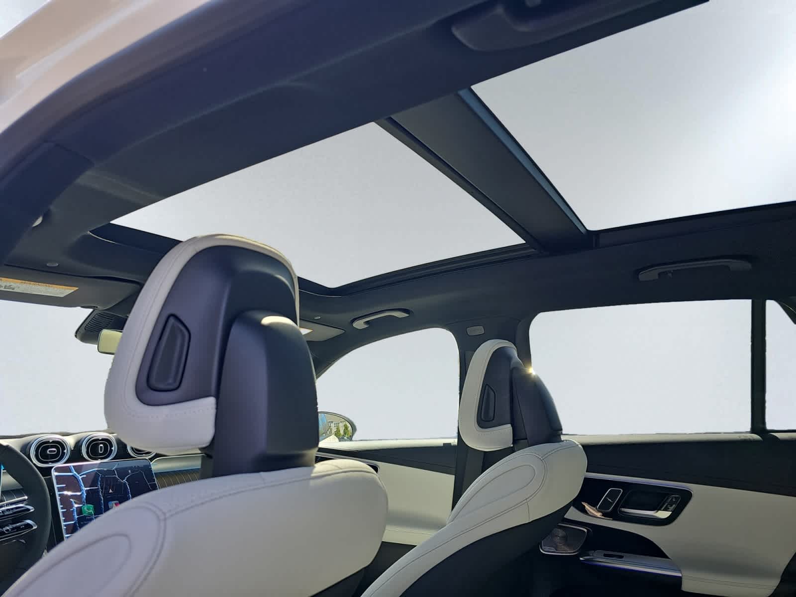 new 2026 Mercedes-Benz GLC 300 car