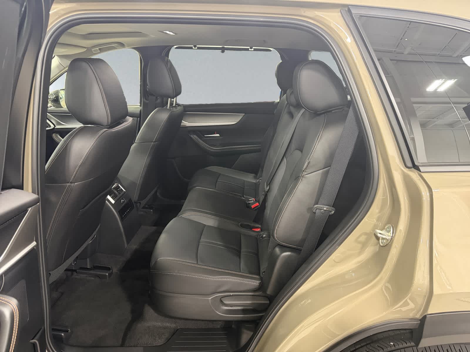 used 2025 Mazda CX-70 car, priced at $39,988