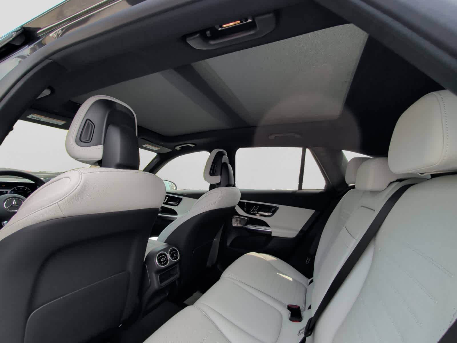 new 2026 Mercedes-Benz GLC 300 car