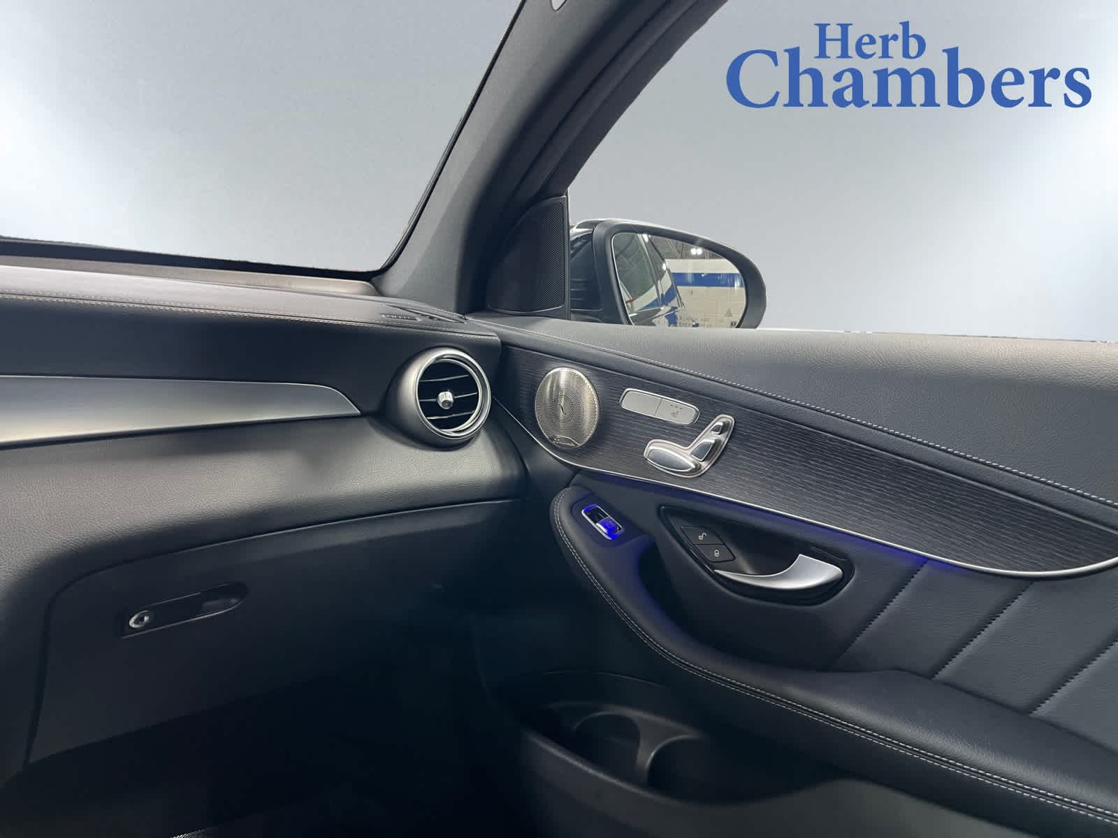 used 2023 Mercedes-Benz GLC 300 car, priced at $40,988