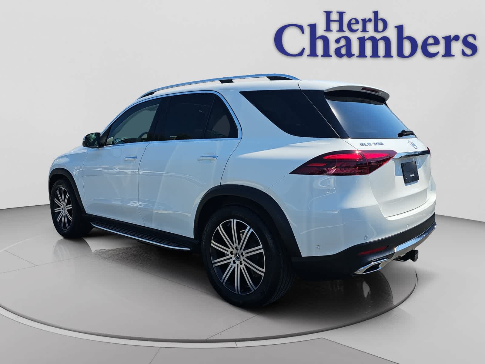 used 2025 Mercedes-Benz GLE 350 car, priced at $57,498