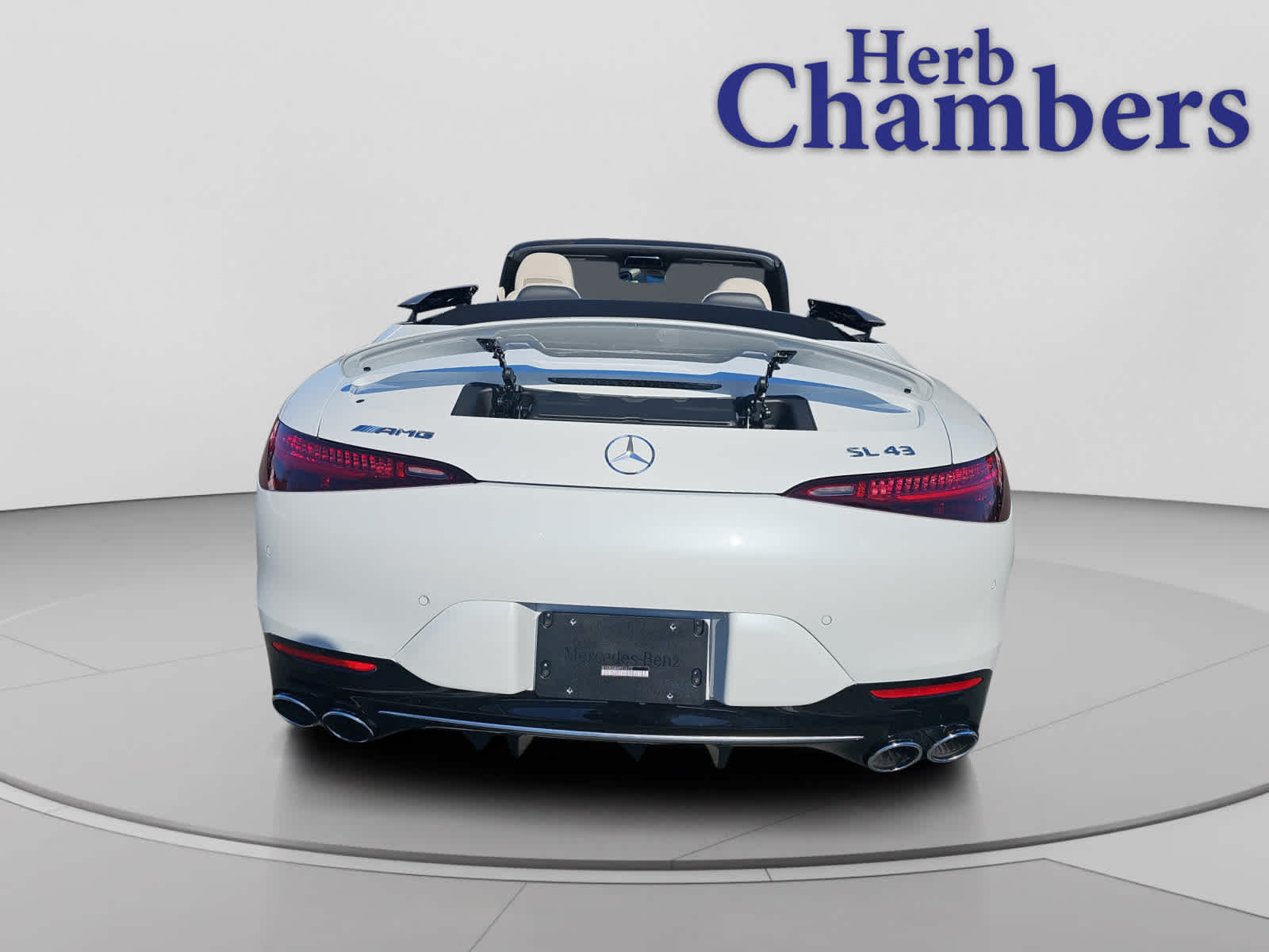 used 2023 Mercedes-Benz AMG SL 43 car, priced at $74,998
