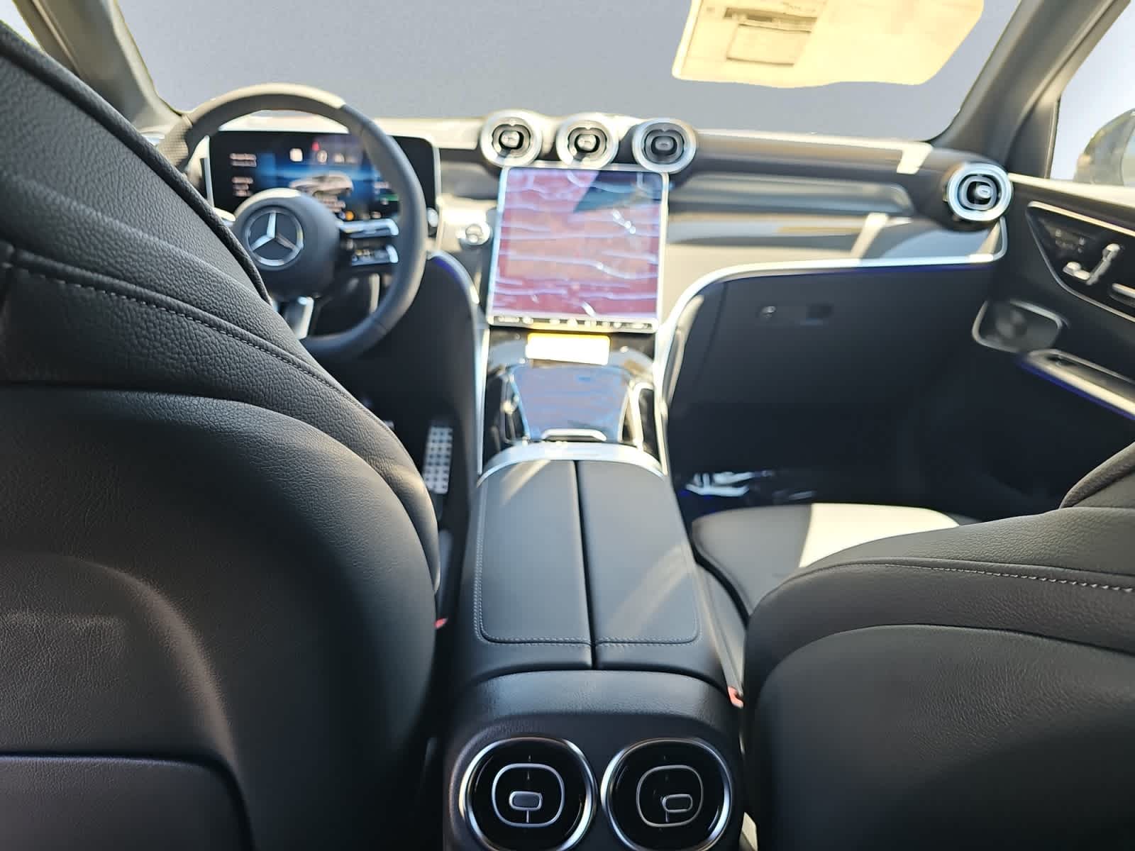 new 2026 Mercedes-Benz GLC 300 car