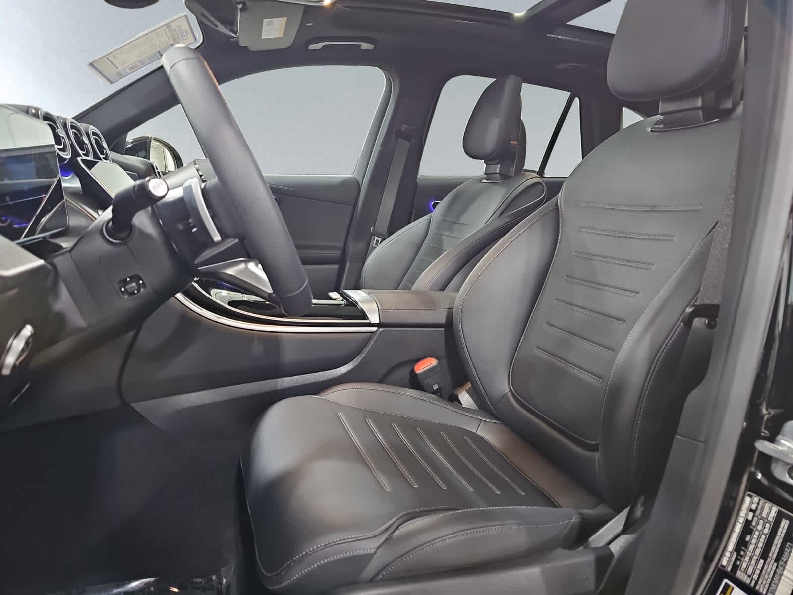 used 2026 Mercedes-Benz GLC 300 car, priced at $51,998