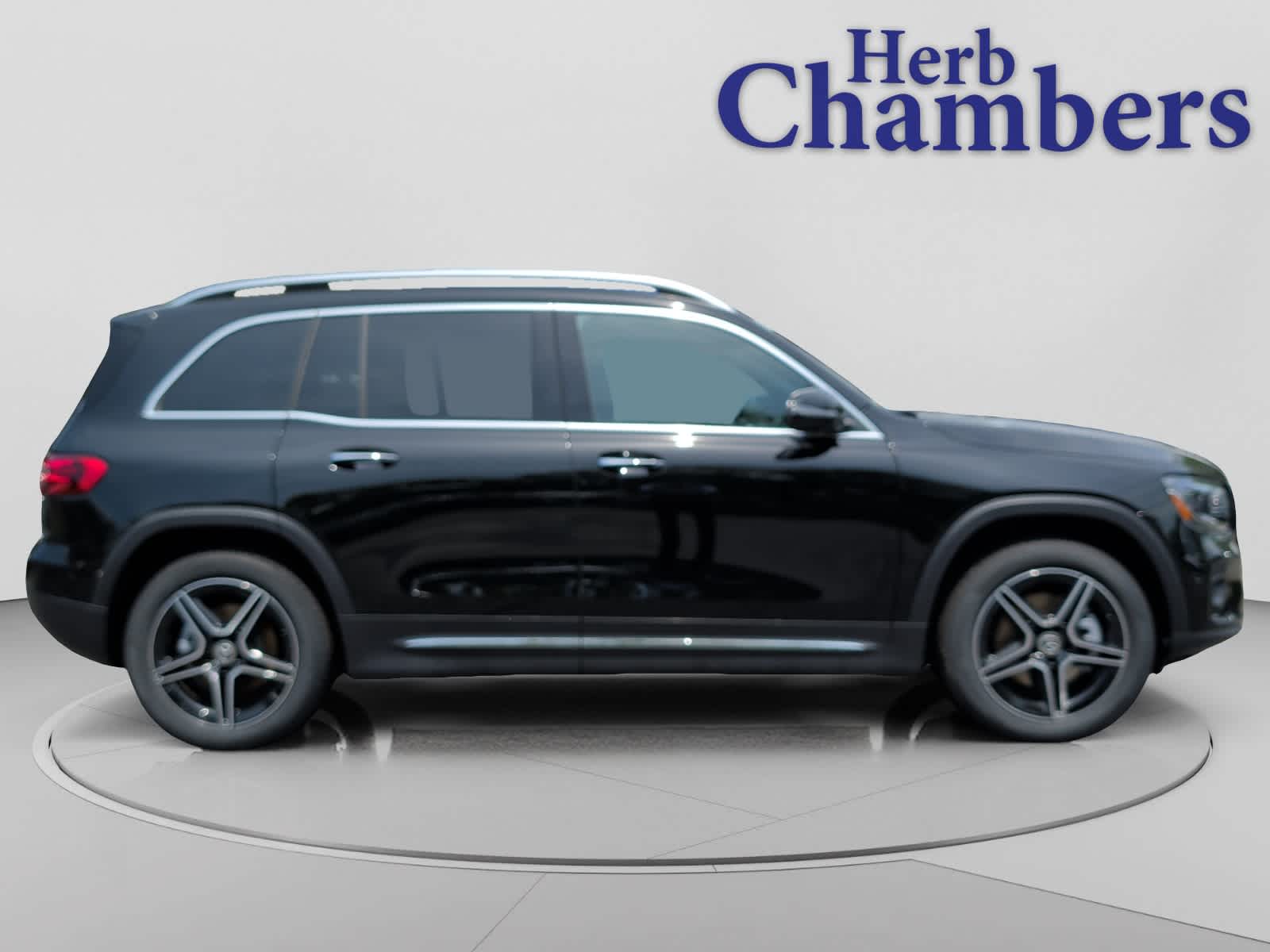 new 2026 Mercedes-Benz GLB 250 car