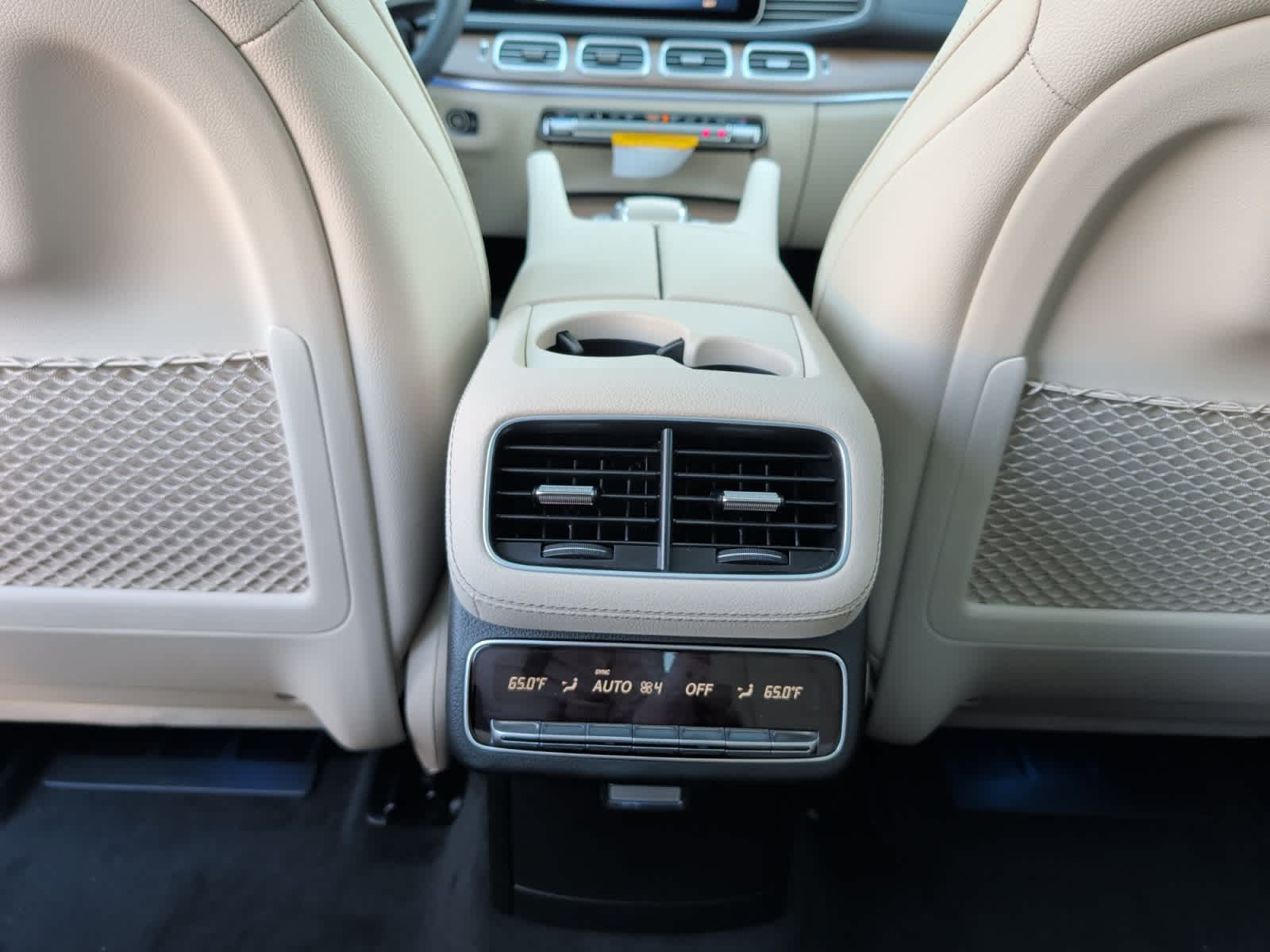 new 2026 Mercedes-Benz GLS 450 car