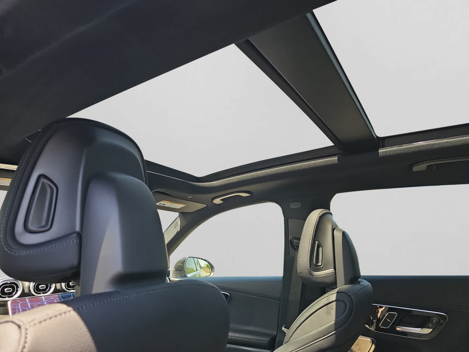 new 2026 Mercedes-Benz GLC 300 car