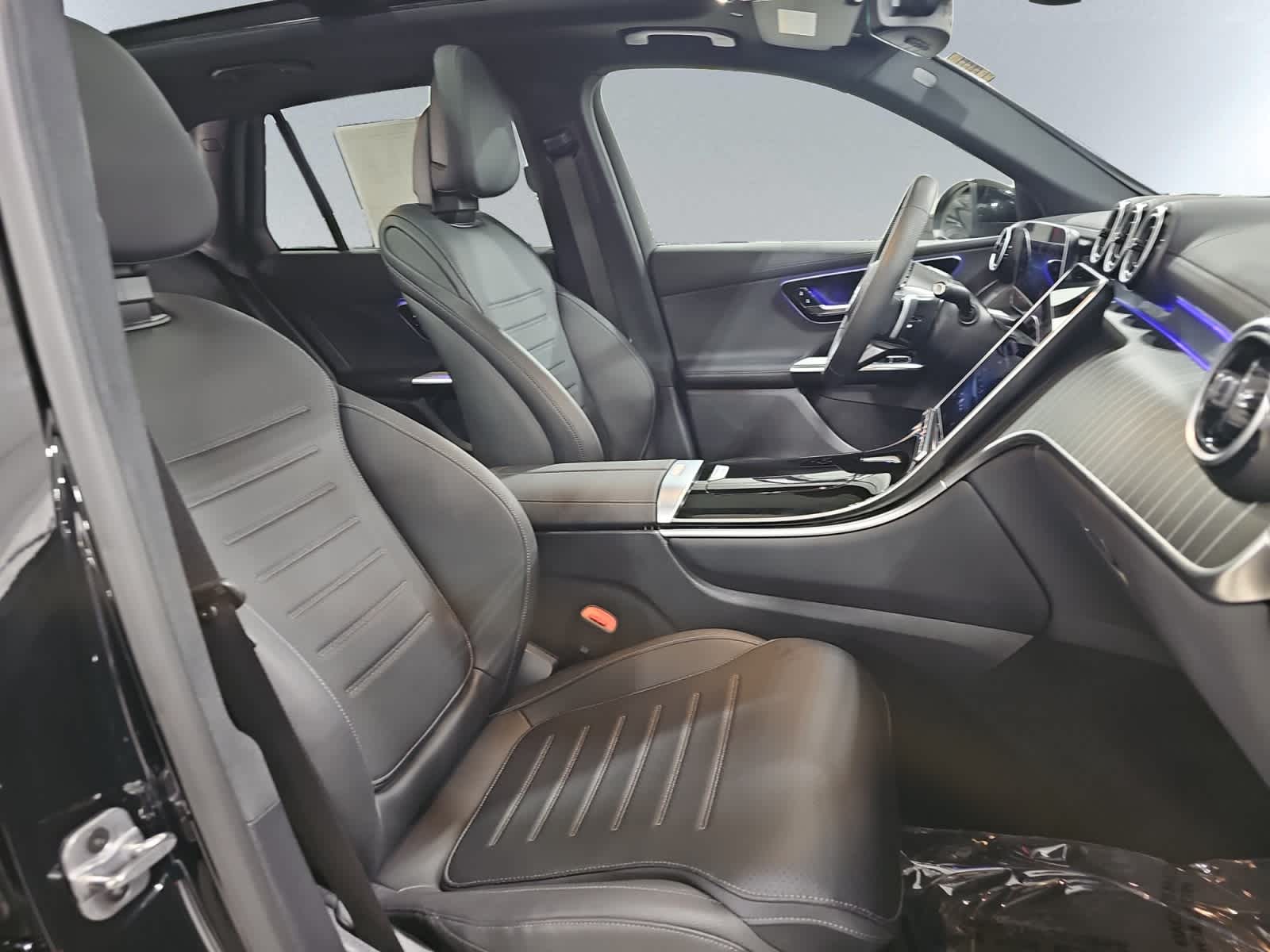 used 2026 Mercedes-Benz GLC 300 car, priced at $51,998