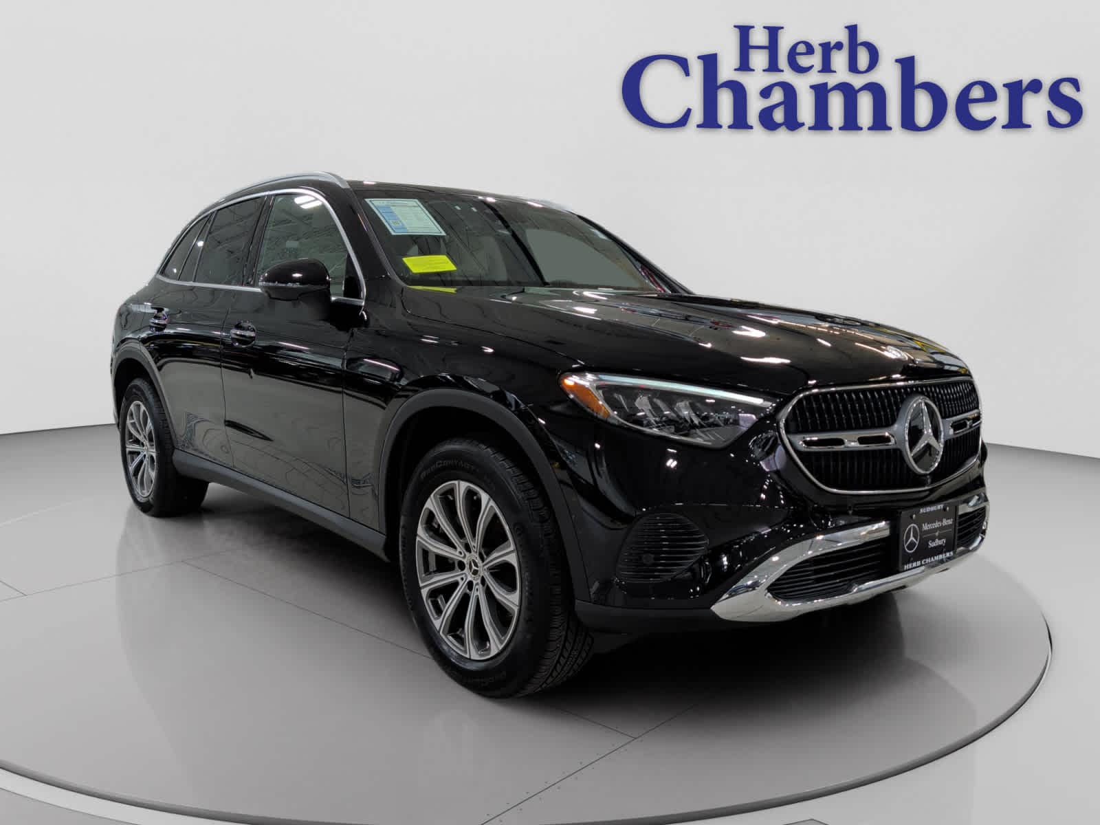 2025 Mercedes-Benz GLC 300 4MATIC