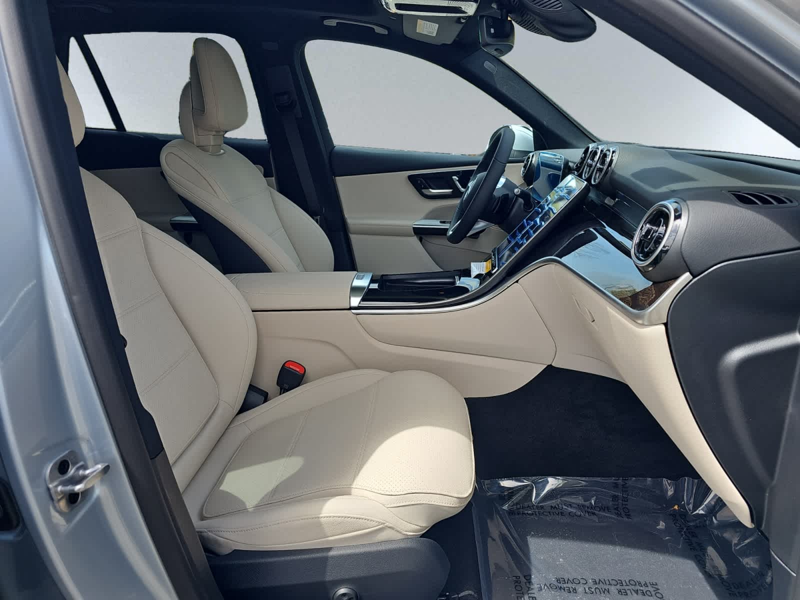 new 2026 Mercedes-Benz GLC 300 car