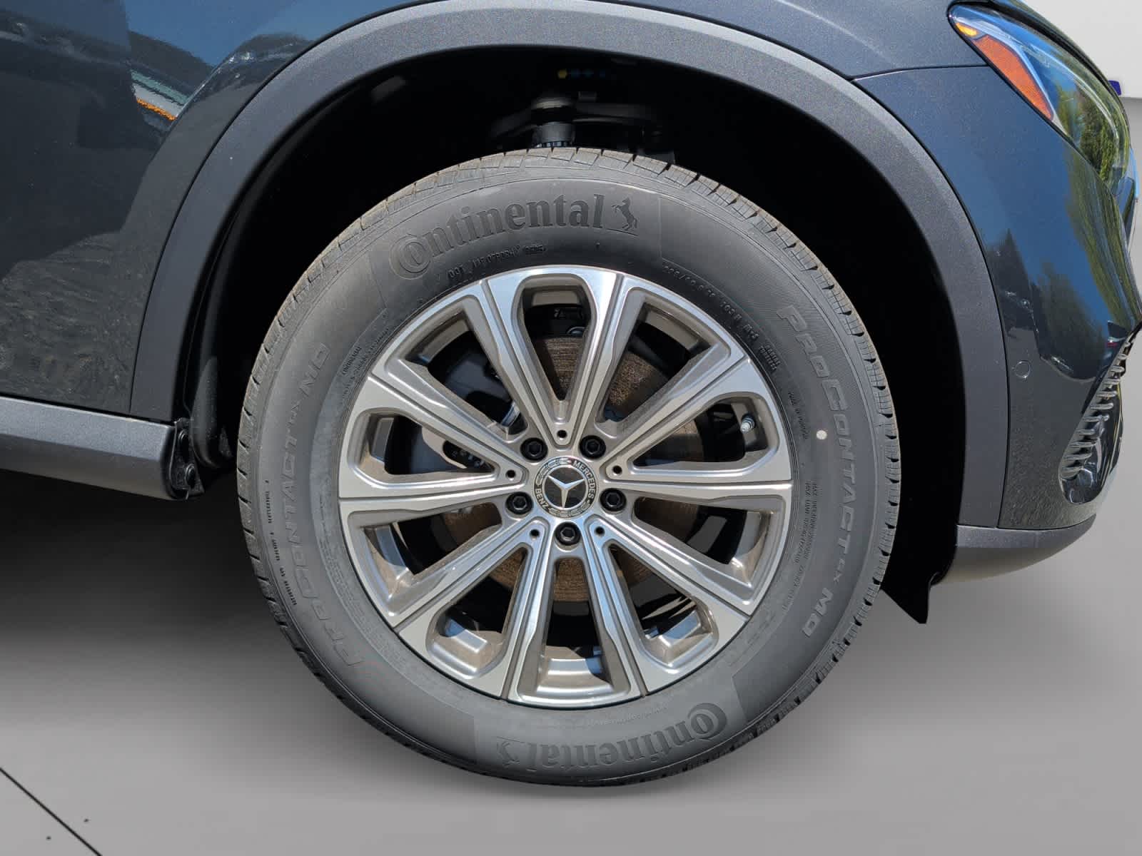 new 2026 Mercedes-Benz GLC 300 car