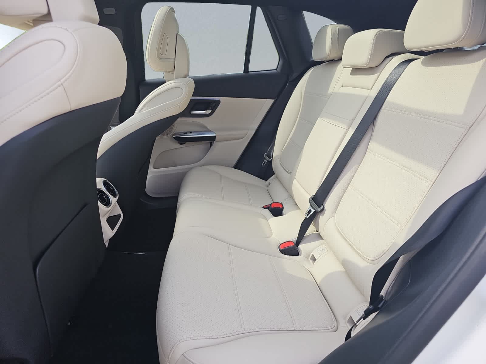 used 2026 Mercedes-Benz GLC 300 car, priced at $47,298