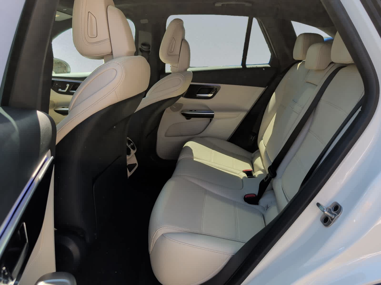 used 2026 Mercedes-Benz GLC 300 car, priced at $47,998