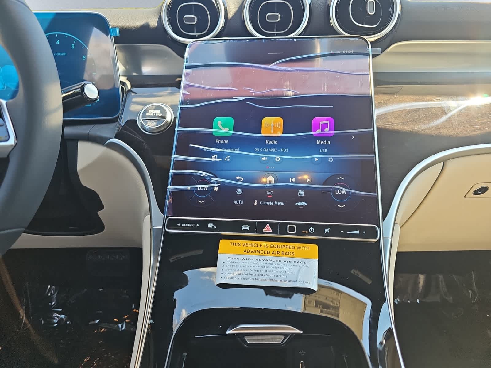 new 2026 Mercedes-Benz GLC 300 car