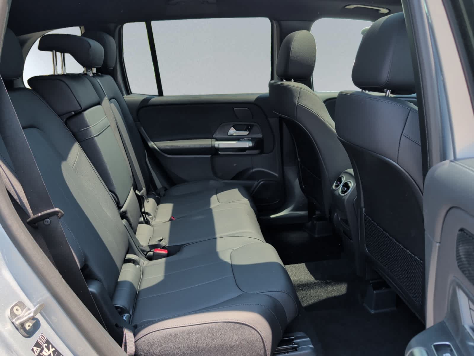 new 2026 Mercedes-Benz GLB 250 car