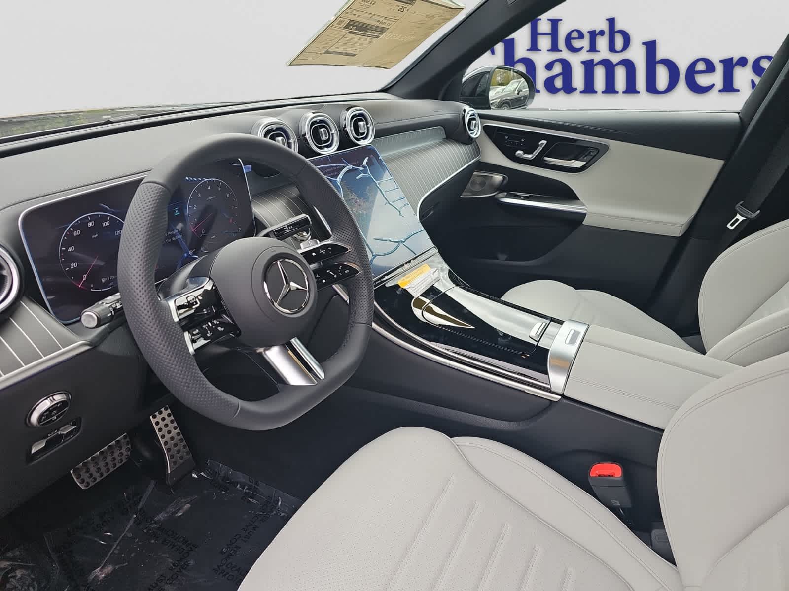new 2026 Mercedes-Benz GLC 300 car