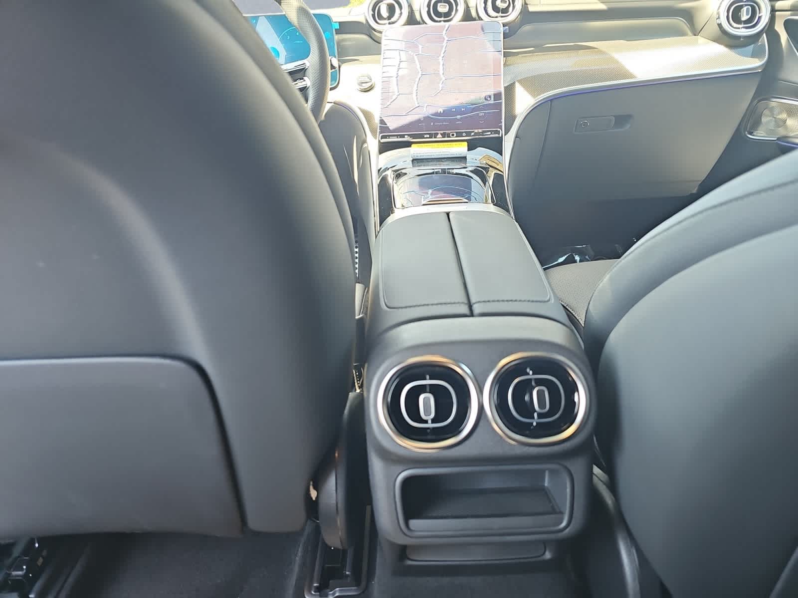 new 2026 Mercedes-Benz GLC 300 car