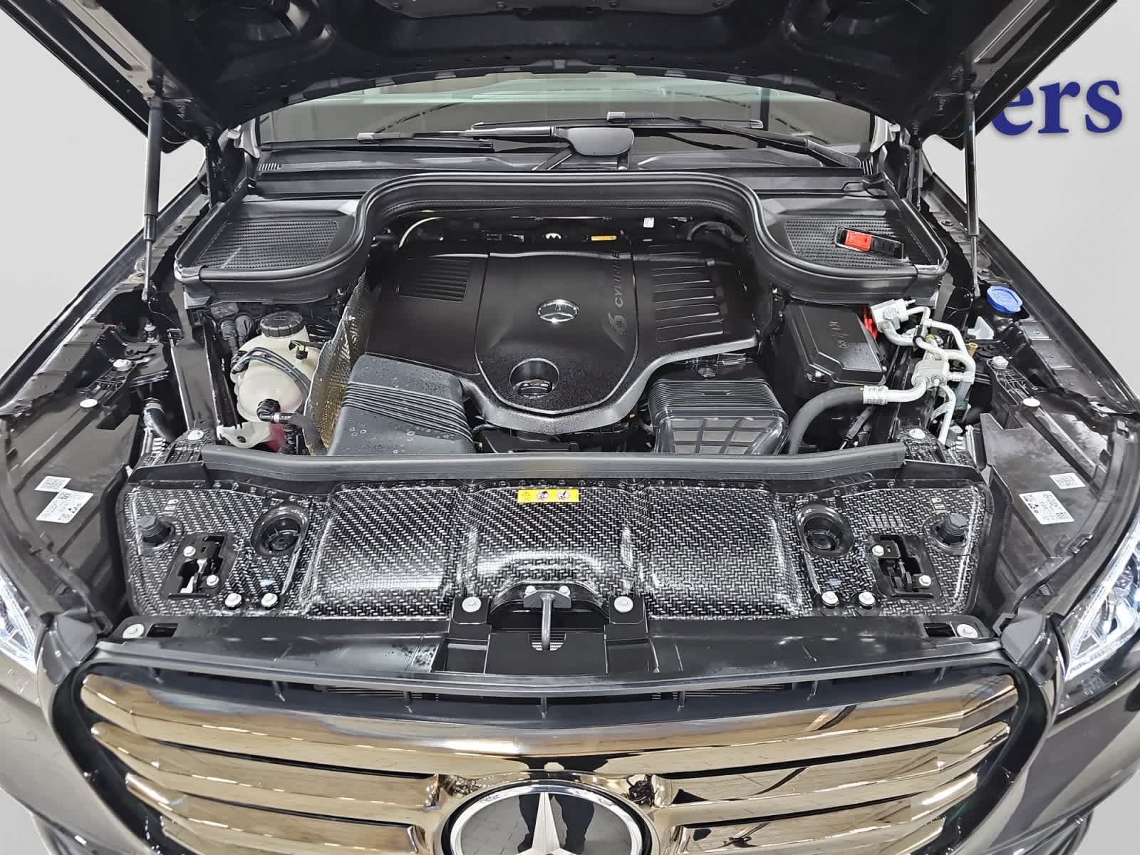 used 2025 Mercedes-Benz GLS 450 car, priced at $88,998