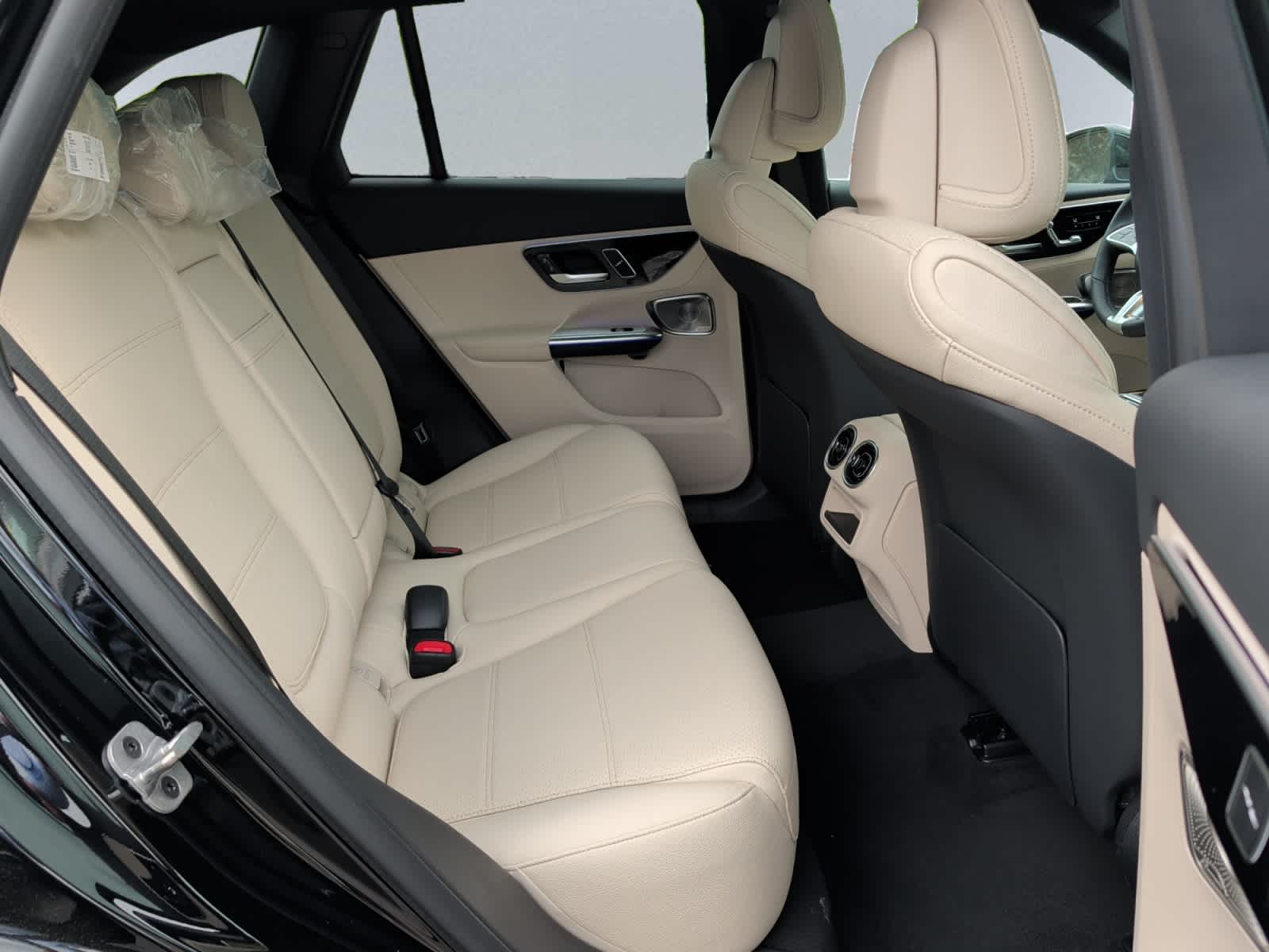 new 2026 Mercedes-Benz GLC 300 car