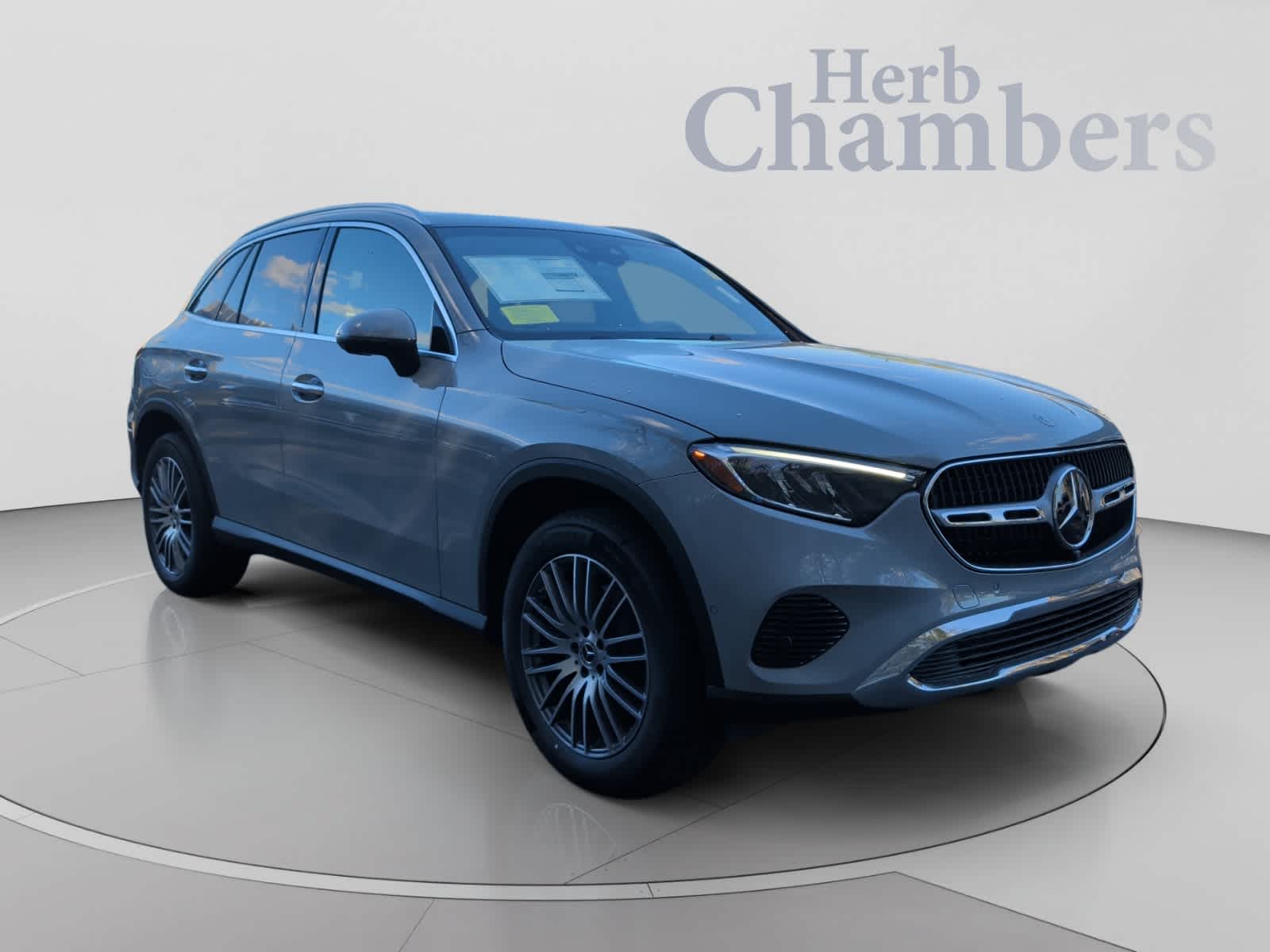 2026 Mercedes-Benz GLC Base