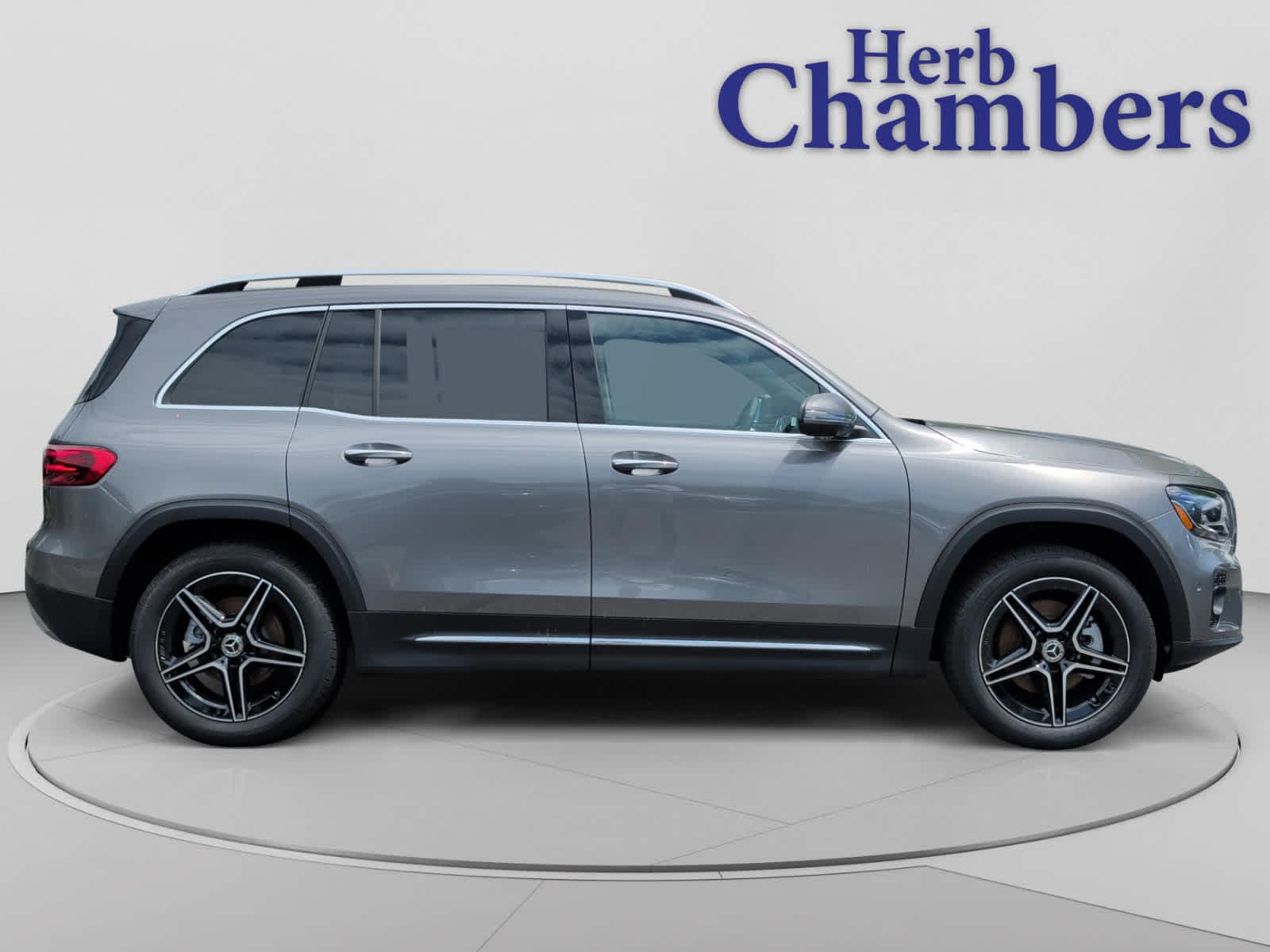 new 2026 Mercedes-Benz GLB 250 car