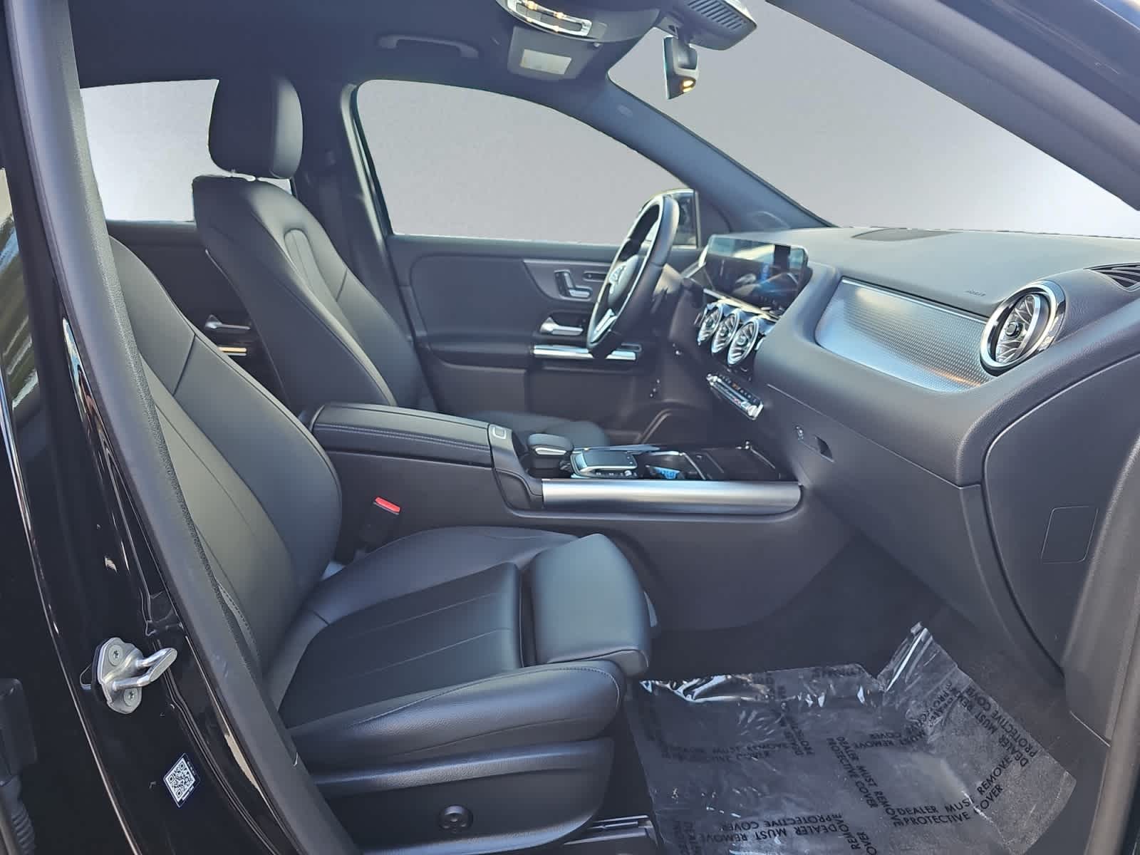 used 2022 Mercedes-Benz GLA 250 car, priced at $27,998