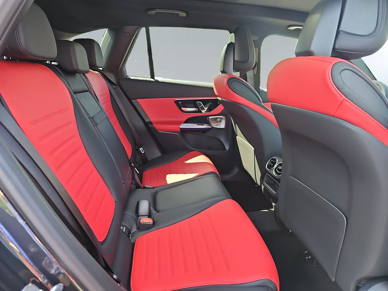 new 2026 Mercedes-Benz GLC 300 car