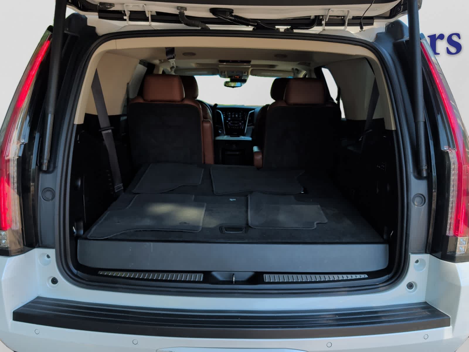 used 2019 Cadillac Escalade car, priced at $32,998