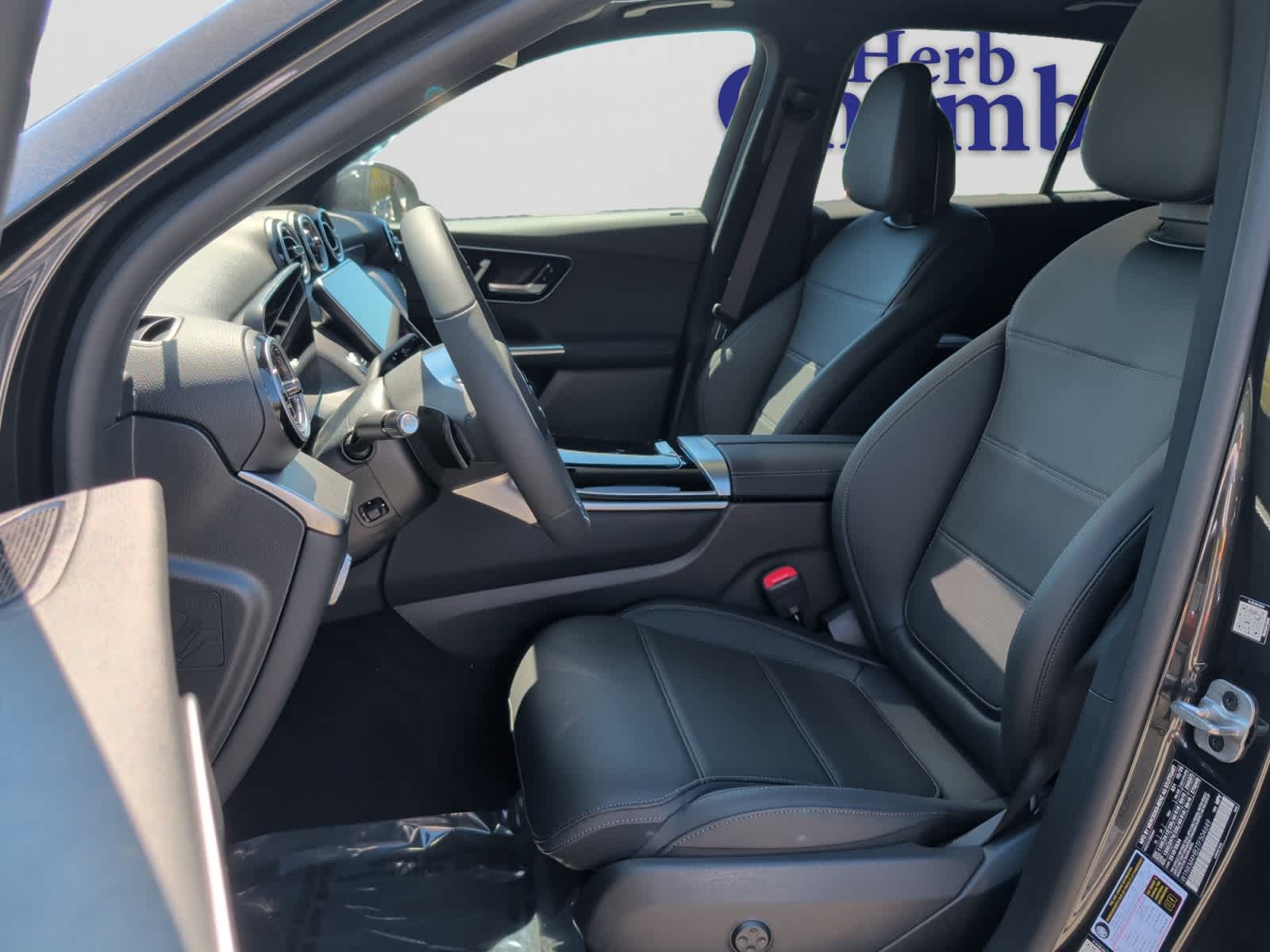 new 2026 Mercedes-Benz GLC 300 car