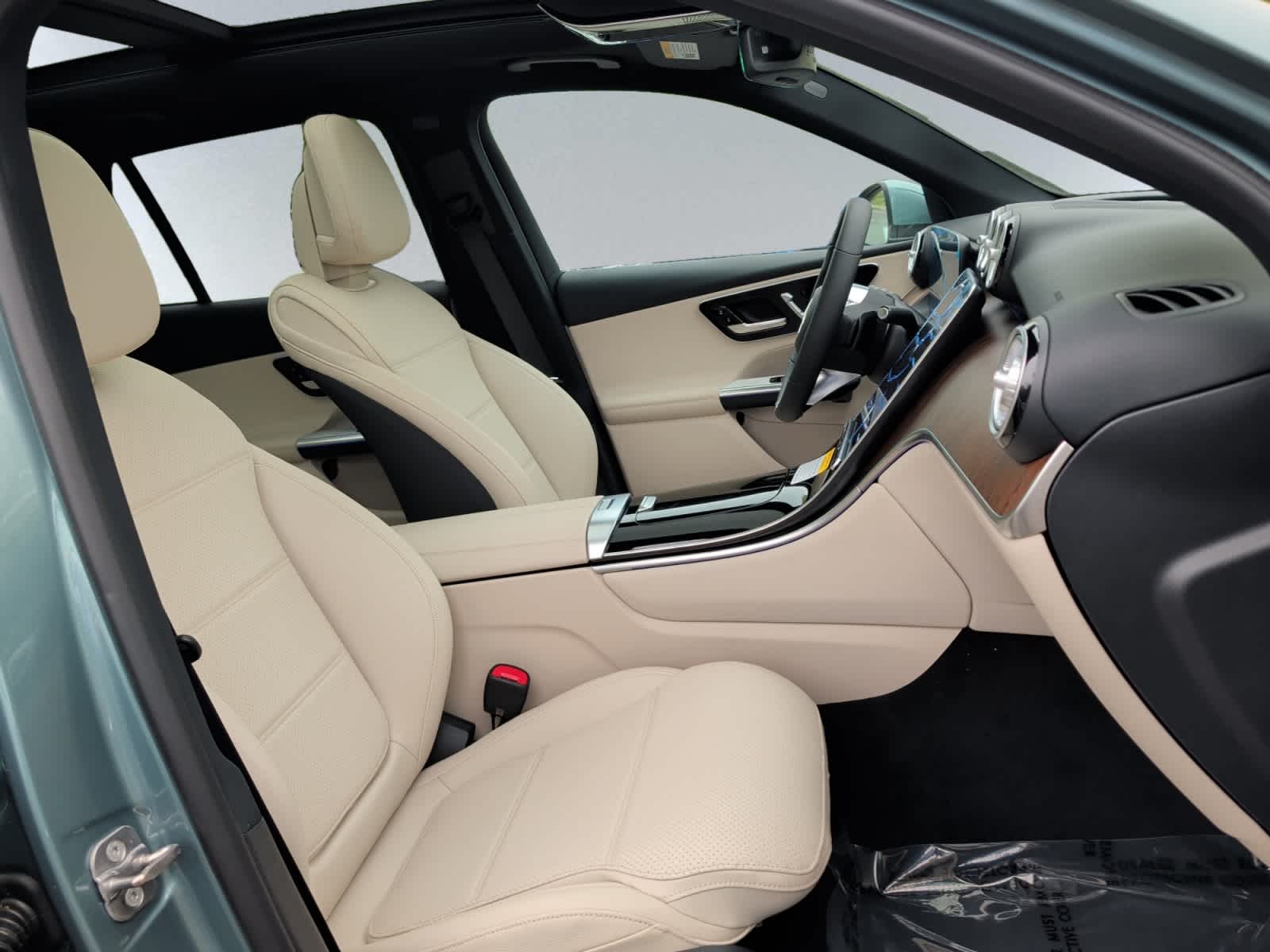 new 2026 Mercedes-Benz GLC 300 car