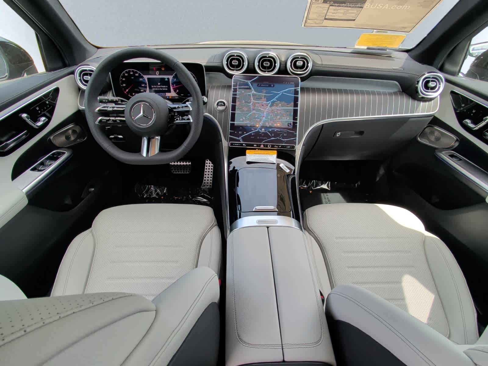 new 2026 Mercedes-Benz GLC 300 car