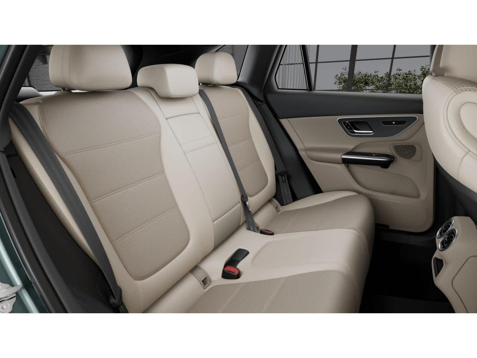 2026 Mercedes Benz GLC 300 4MATIC photo 4