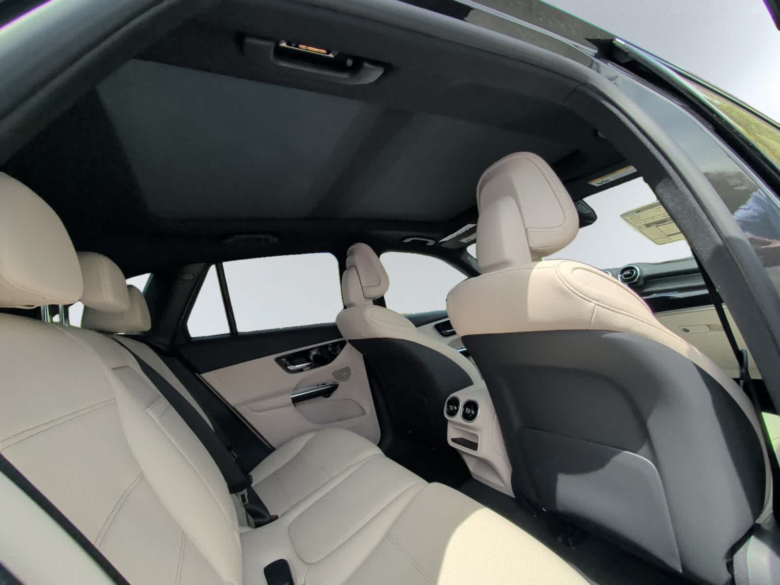 new 2026 Mercedes-Benz GLC 300 car