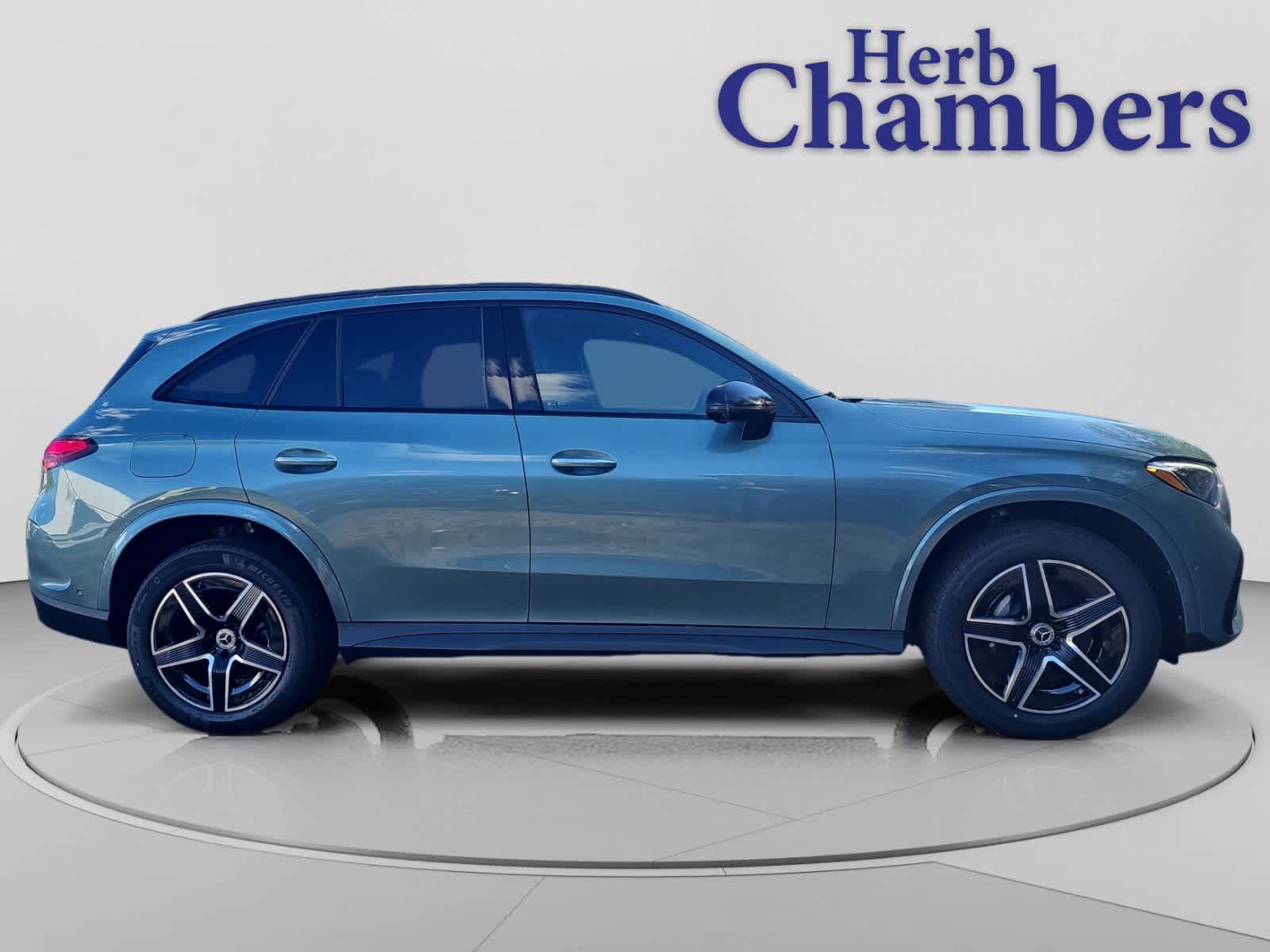 new 2026 Mercedes-Benz GLC 300 car
