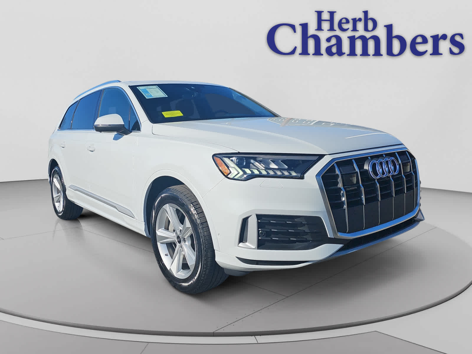 used 2024 Audi Q7 car, priced at $38,498