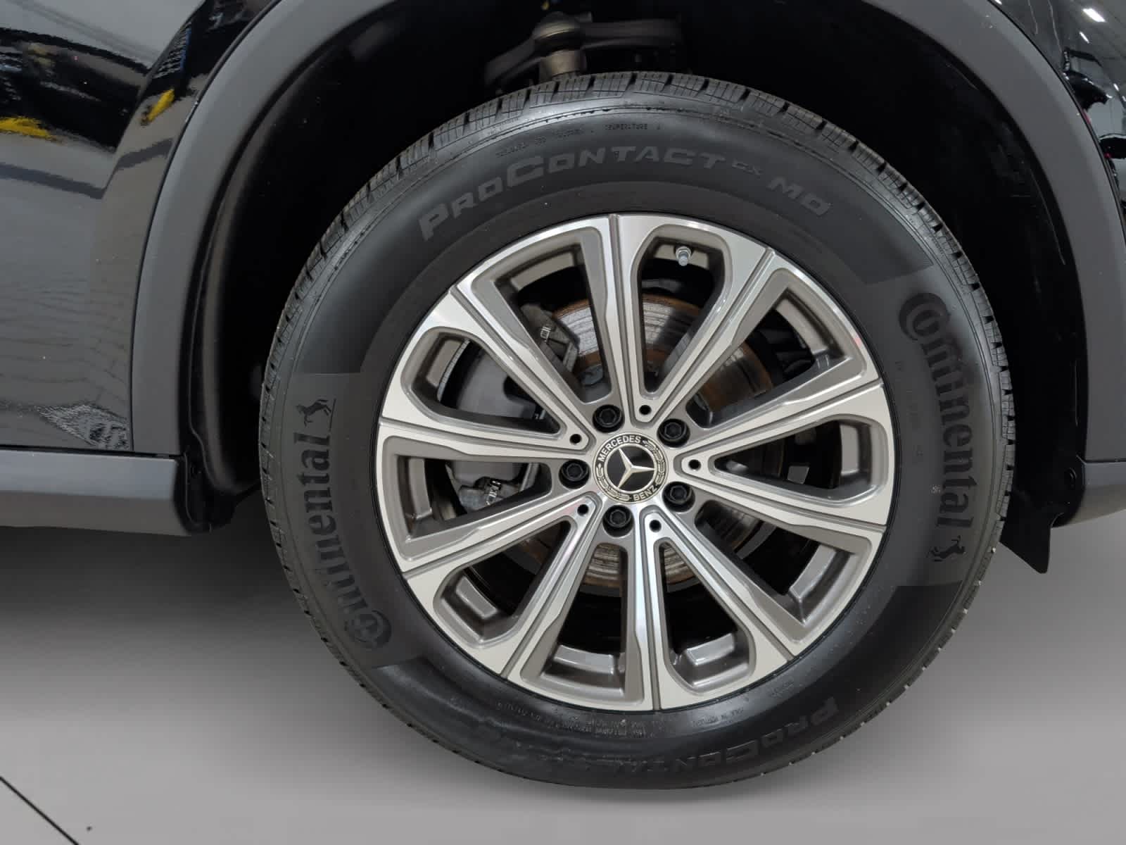 used 2025 Mercedes-Benz GLC 300 car, priced at $47,998