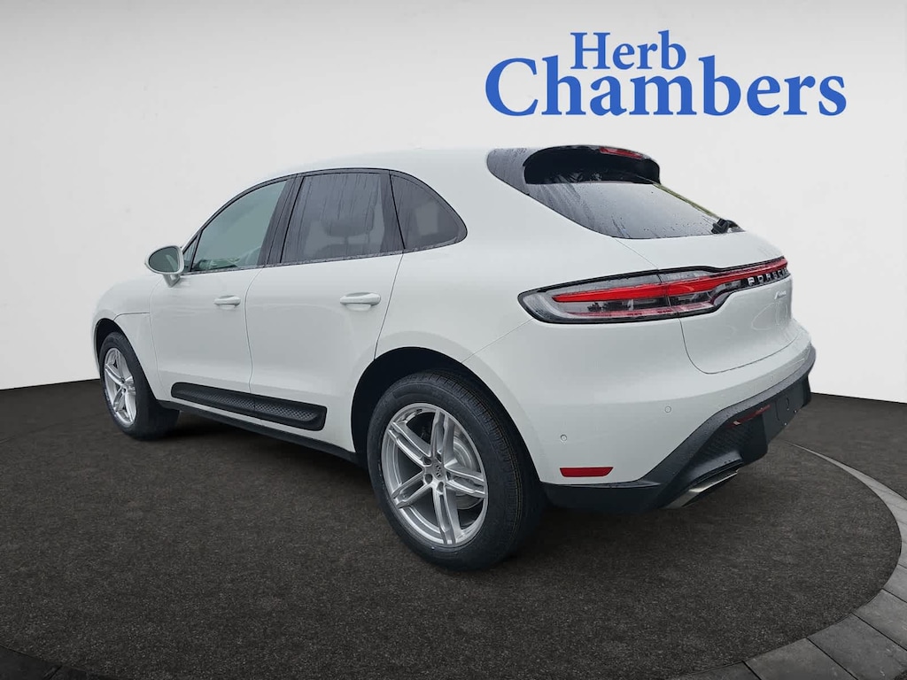 Used 2024 Porsche Macan  SUV
