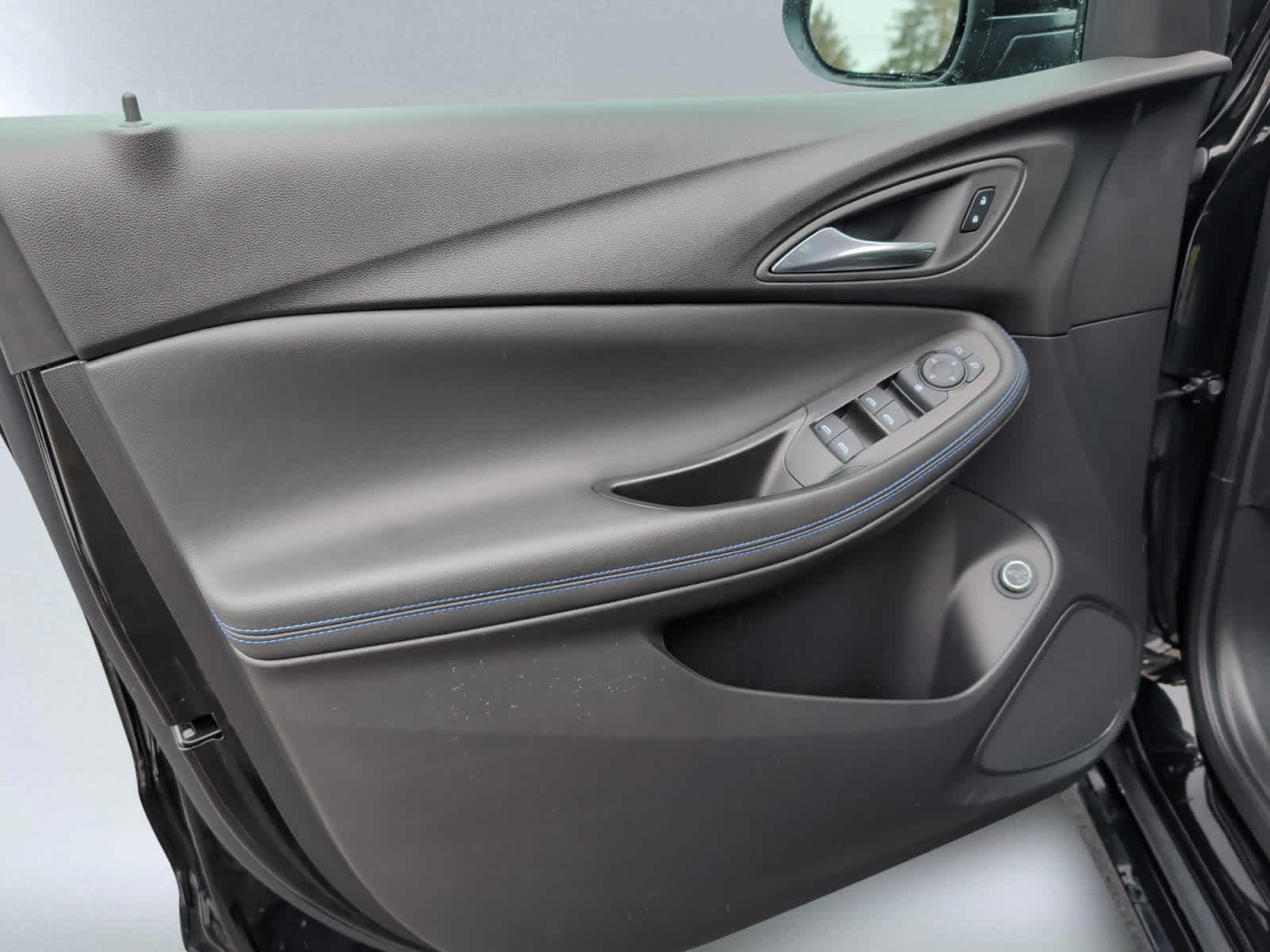 used 2025 Buick Encore GX car, priced at $24,998