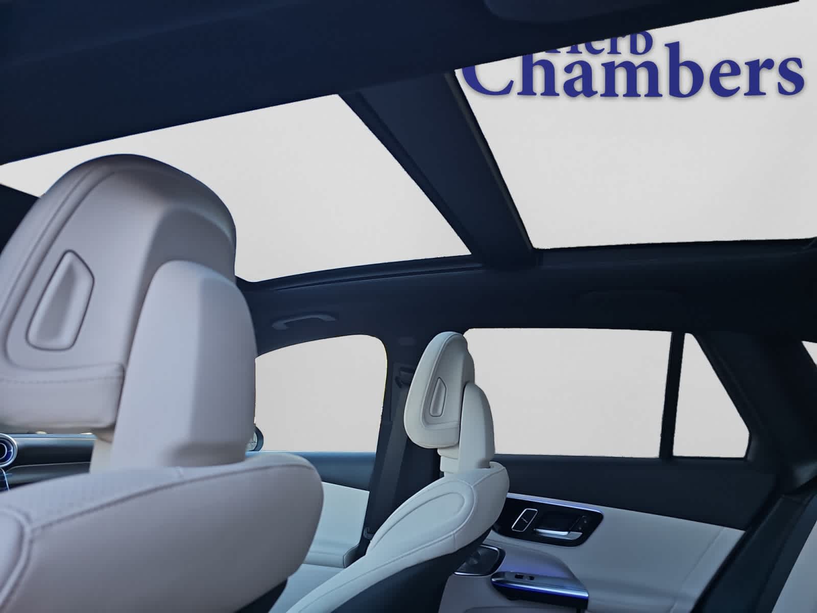 new 2026 Mercedes-Benz GLC 300 car
