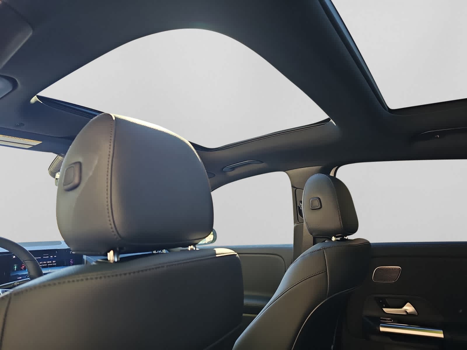 new 2026 Mercedes-Benz GLA 250 car