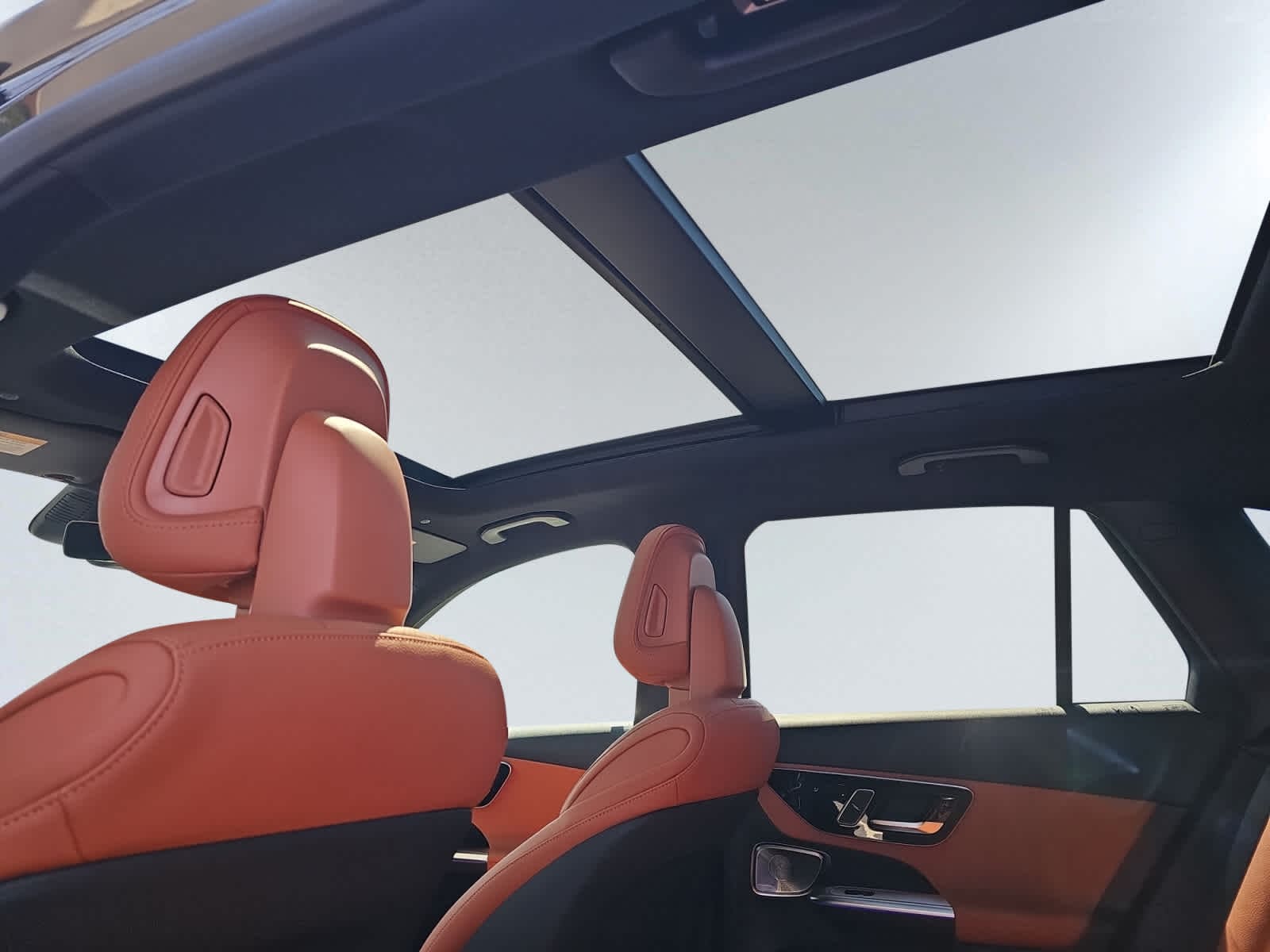 new 2026 Mercedes-Benz GLC 300 car