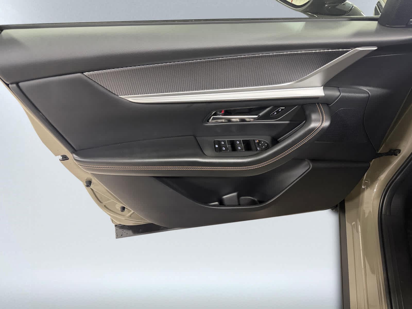 used 2025 Mazda CX-70 car, priced at $39,988