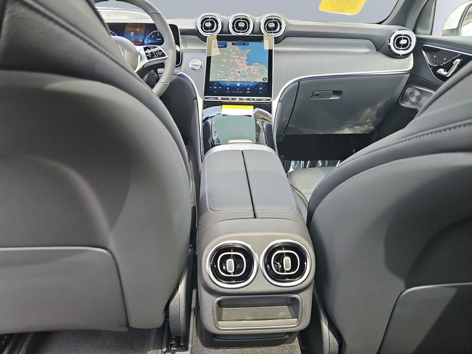 new 2026 Mercedes-Benz GLC 300 car