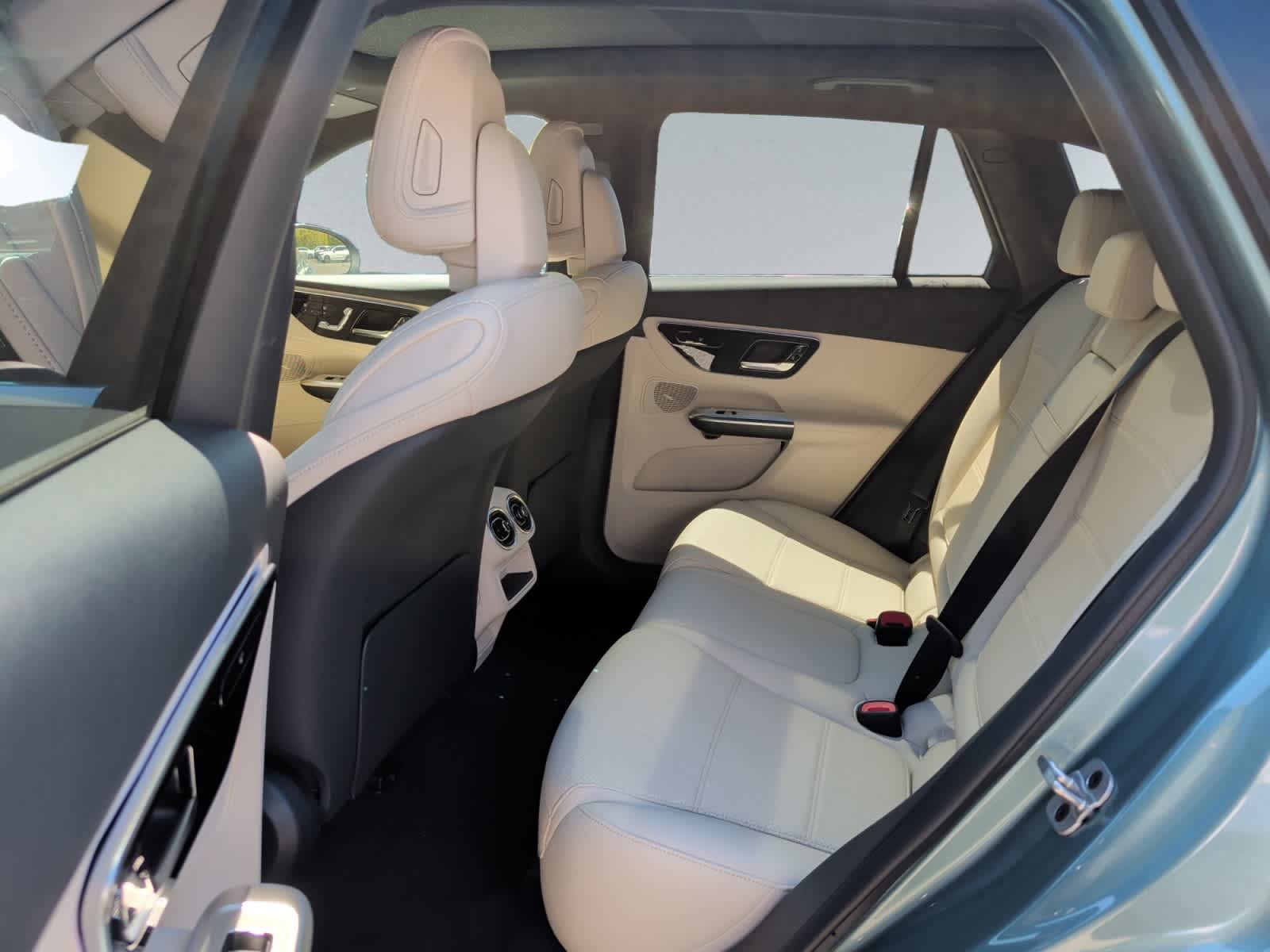 new 2026 Mercedes-Benz GLC 300 car