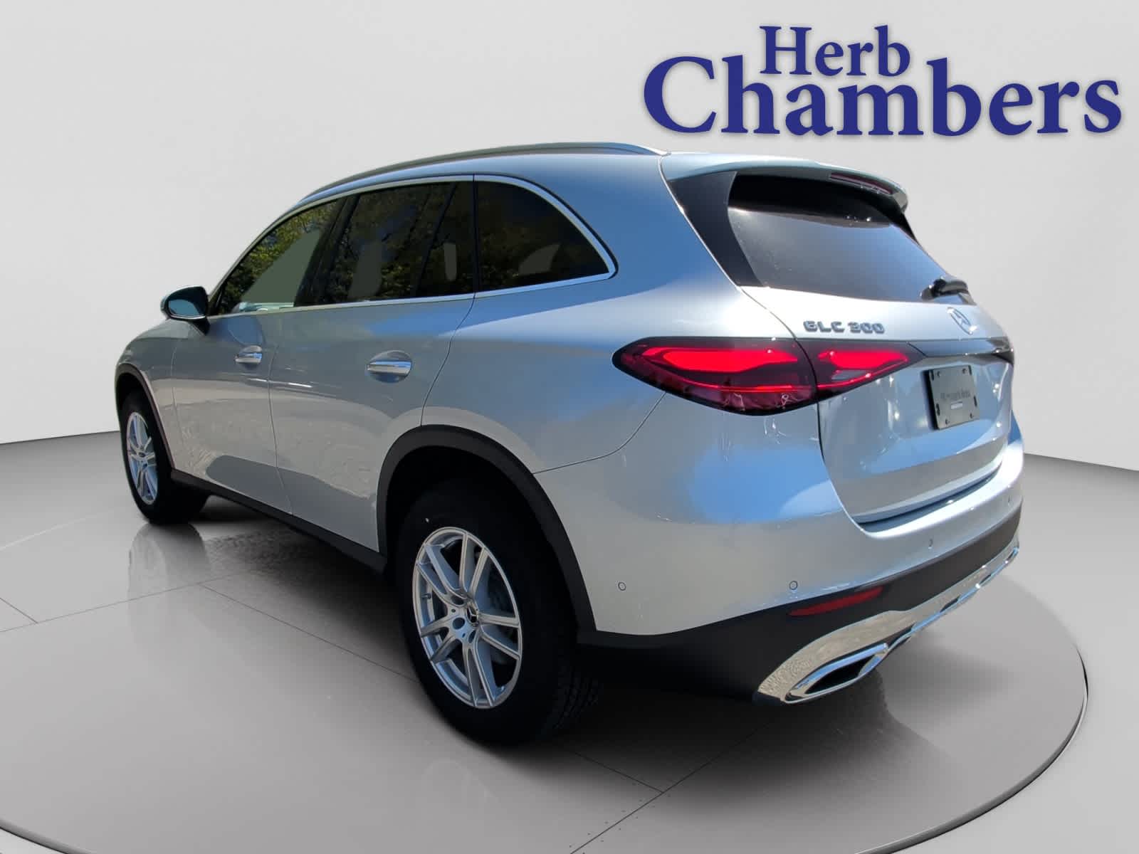 new 2026 Mercedes-Benz GLC 300 car